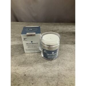 It Cosmetics Hello Results Retinol Serum in cream